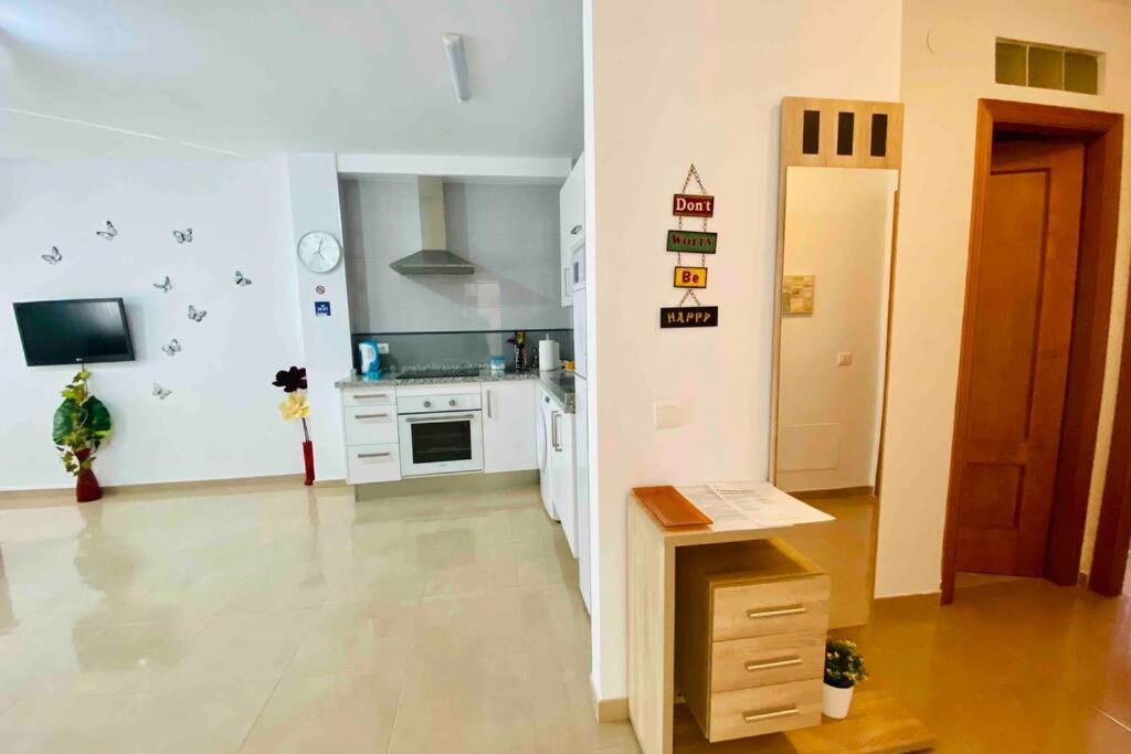 “Smile Nerja” Chic Apartment With Wifi, 4 Guests Exteriér fotografie
