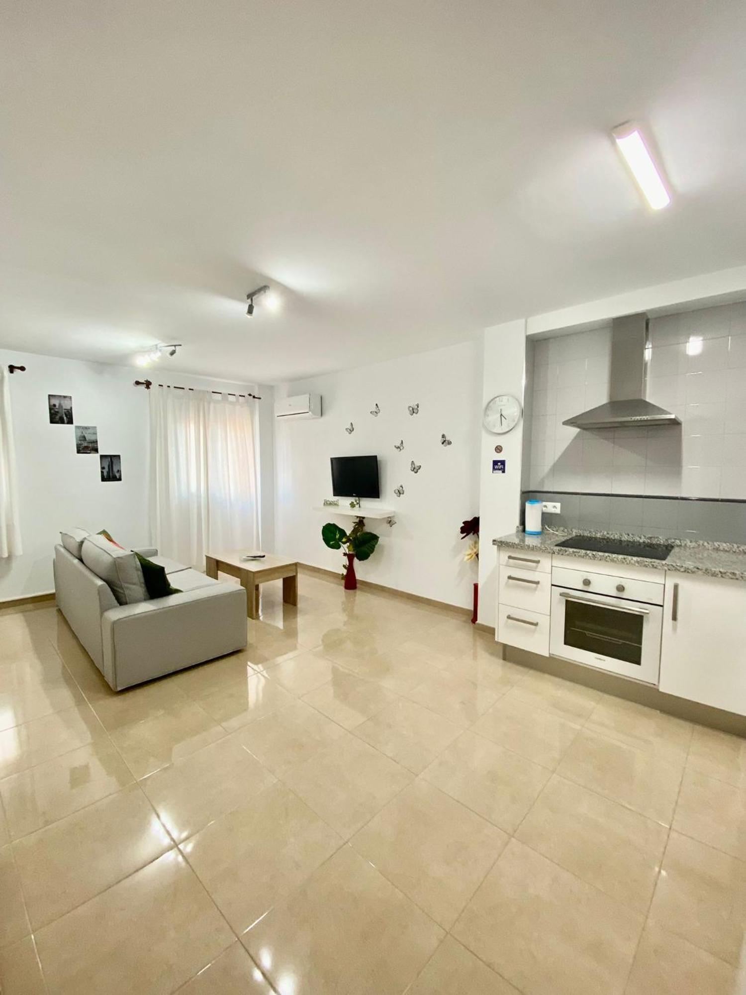 “Smile Nerja” Chic Apartment With Wifi, 4 Guests Exteriér fotografie